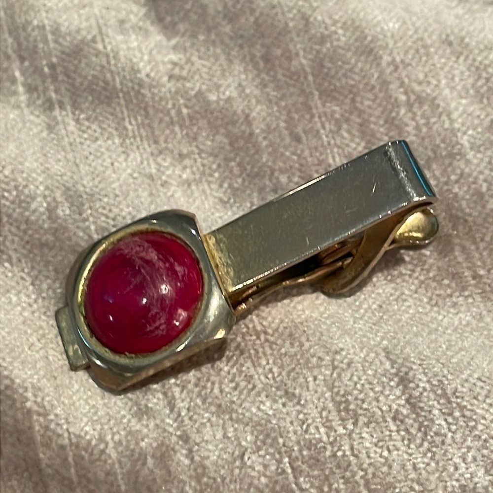 Vintage Ruby Red and Gold Tie Clip